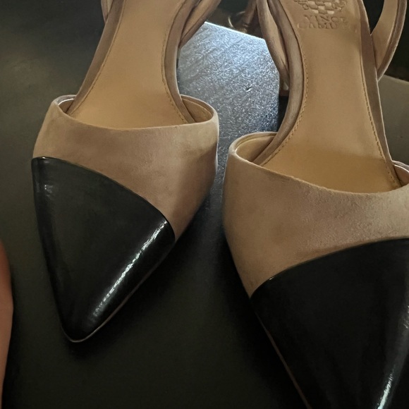 Vince Camuto Slingback Cap Toe heels - Picture 6 of 7